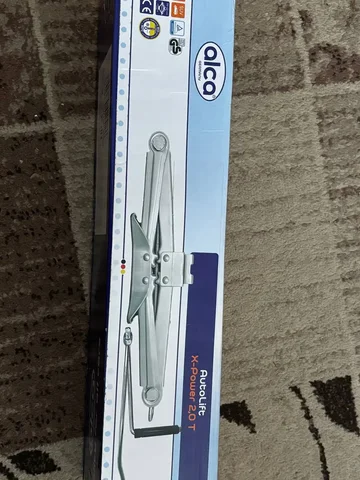 Продам новый неиспользованный домкрат - Разбор в Нижний Новгород