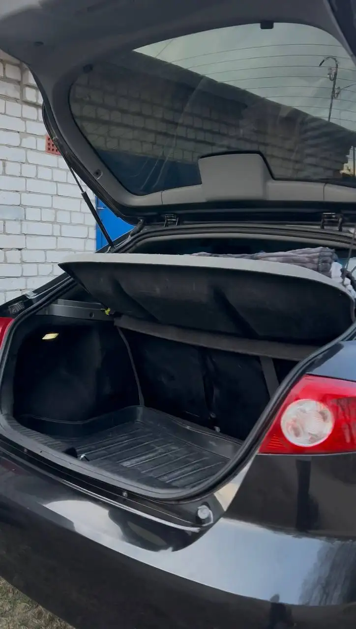 Chevrolet Lacetti 2010 года - Авто в Нижний Новгород