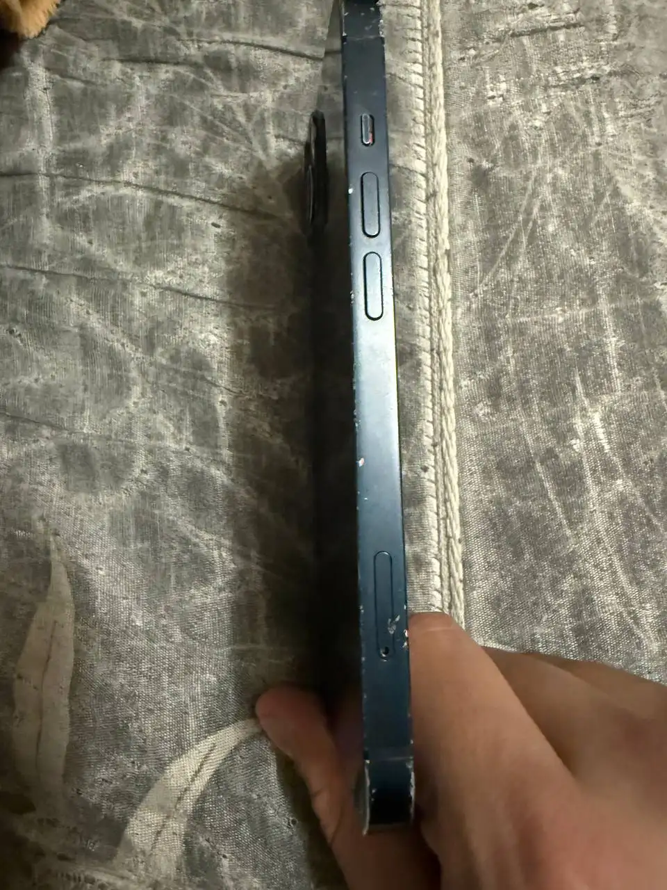 Продам iPhone 13 с треснутым стеклом - Смартфоны (Электроника) в Нижний Новгород