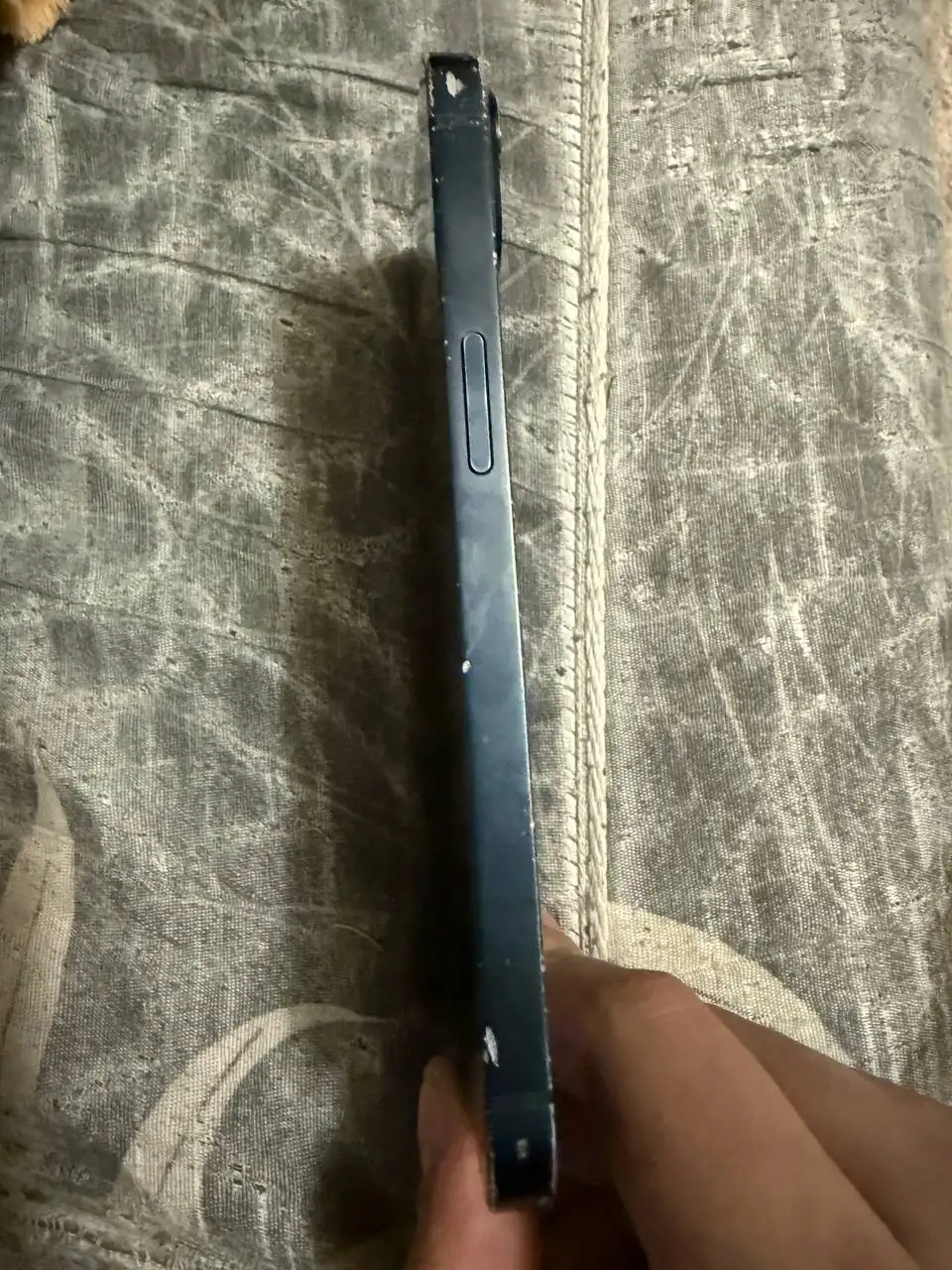 Продам iPhone 13 с треснутым стеклом - Смартфоны (Электроника) в Нижний Новгород