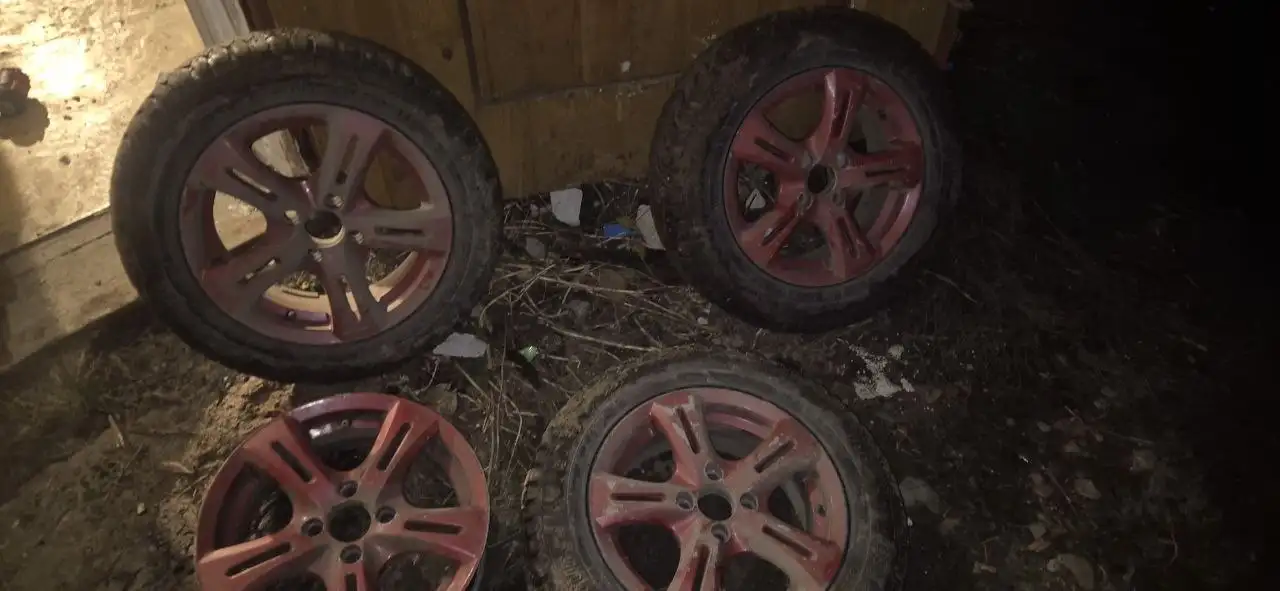 Диски 14 радиус на ВАЗ зимние 2023 года - Диски и шины (Авто) в Нижний Новгород