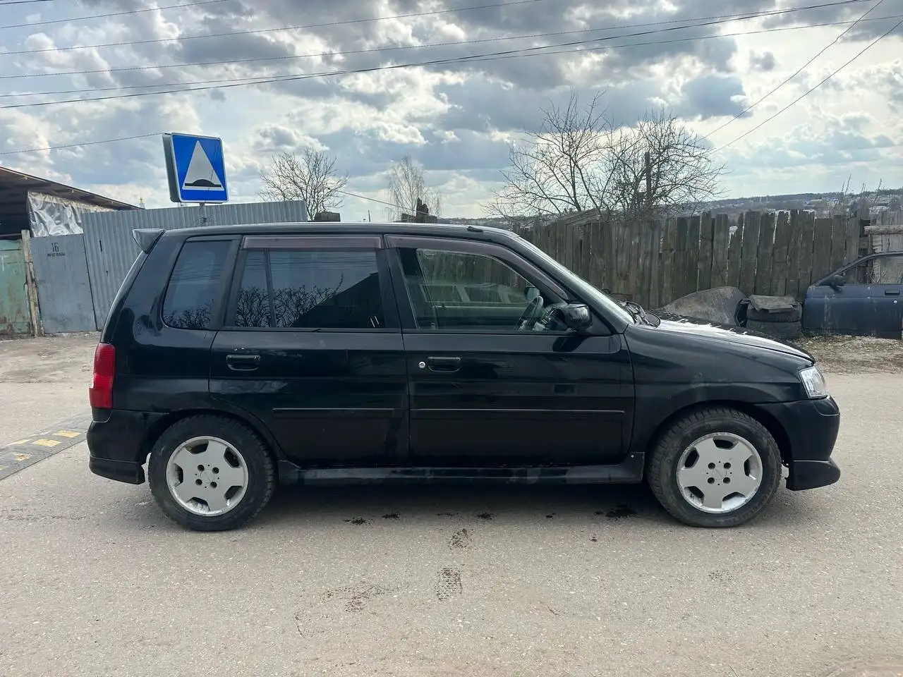 Продажа Mazda 2001 года - Легковые автомобили (Авто) в Павлово