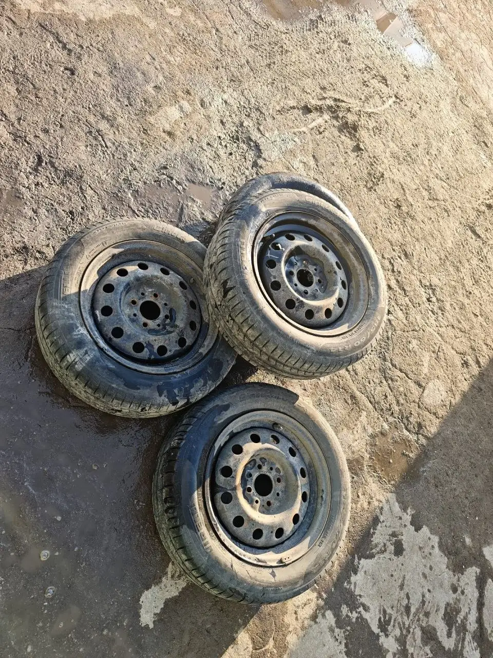 Шины Pirelli 185/60 R14 - Шины и диски (Авто) в Нижний Новгород