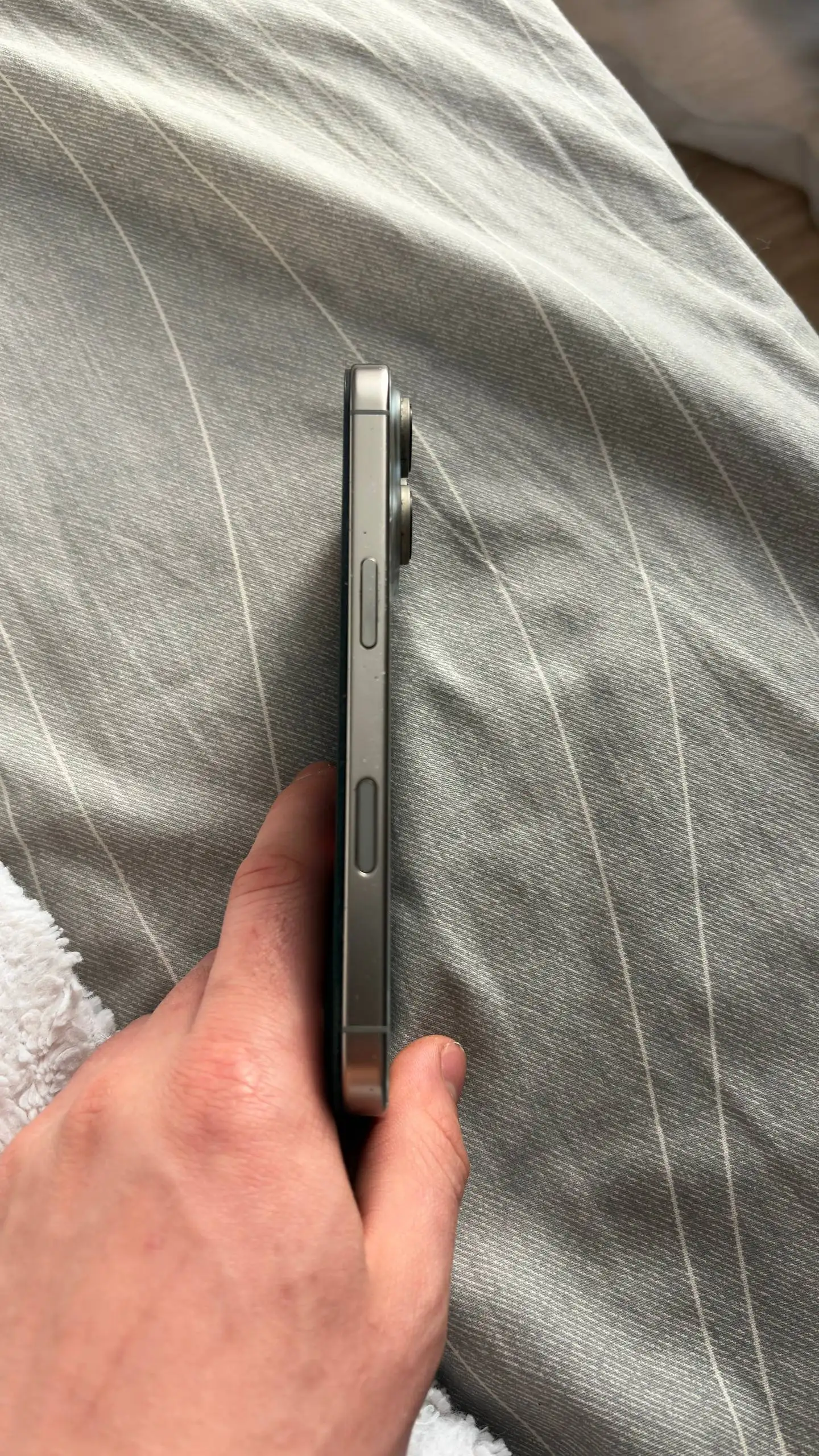 Обмен iPhone 16 Pro 256GB на питбайк - Смартфоны (Электроника) в Нижний Новгород