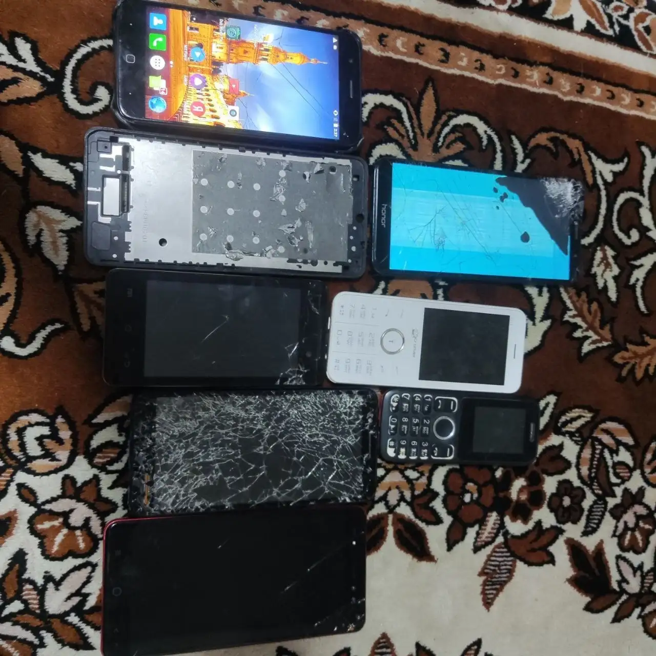 Скупка битых телефонов Samsung, Xiaomi, iPhone - Мобильные телефоны (Электроника) в Нижний Новгород