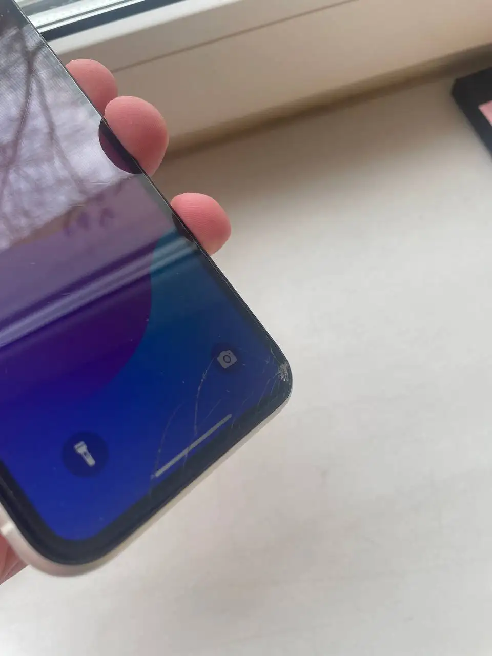 Продам iPhone XR - Смартфоны и гаджеты (Электроника) в Нижний Новгород
