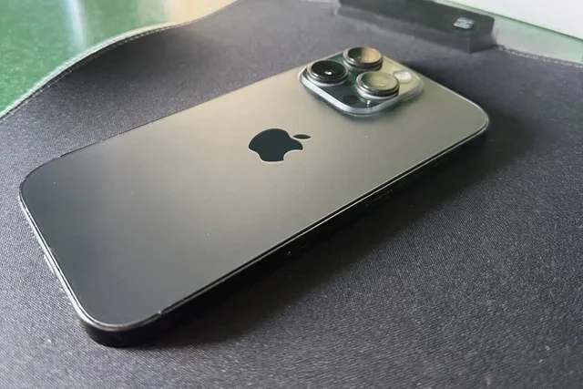 Продам iPhone 16 Pro 128GB - Комплектующие в Нижний Новгород