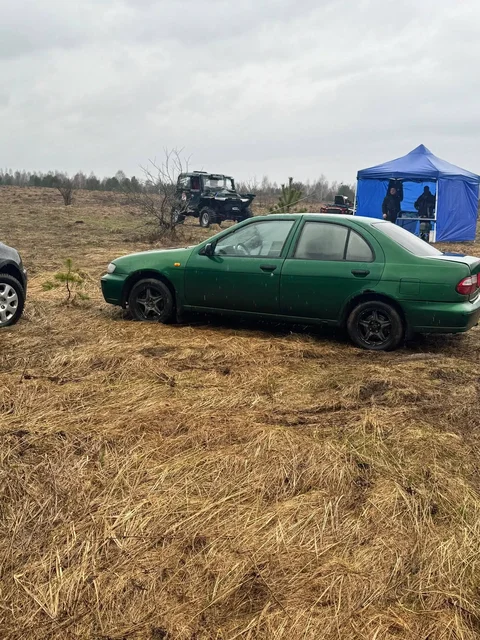 Ниссан Альмера 1998 - Автоаксессуары и аудиотехника в Нижний Новгород
