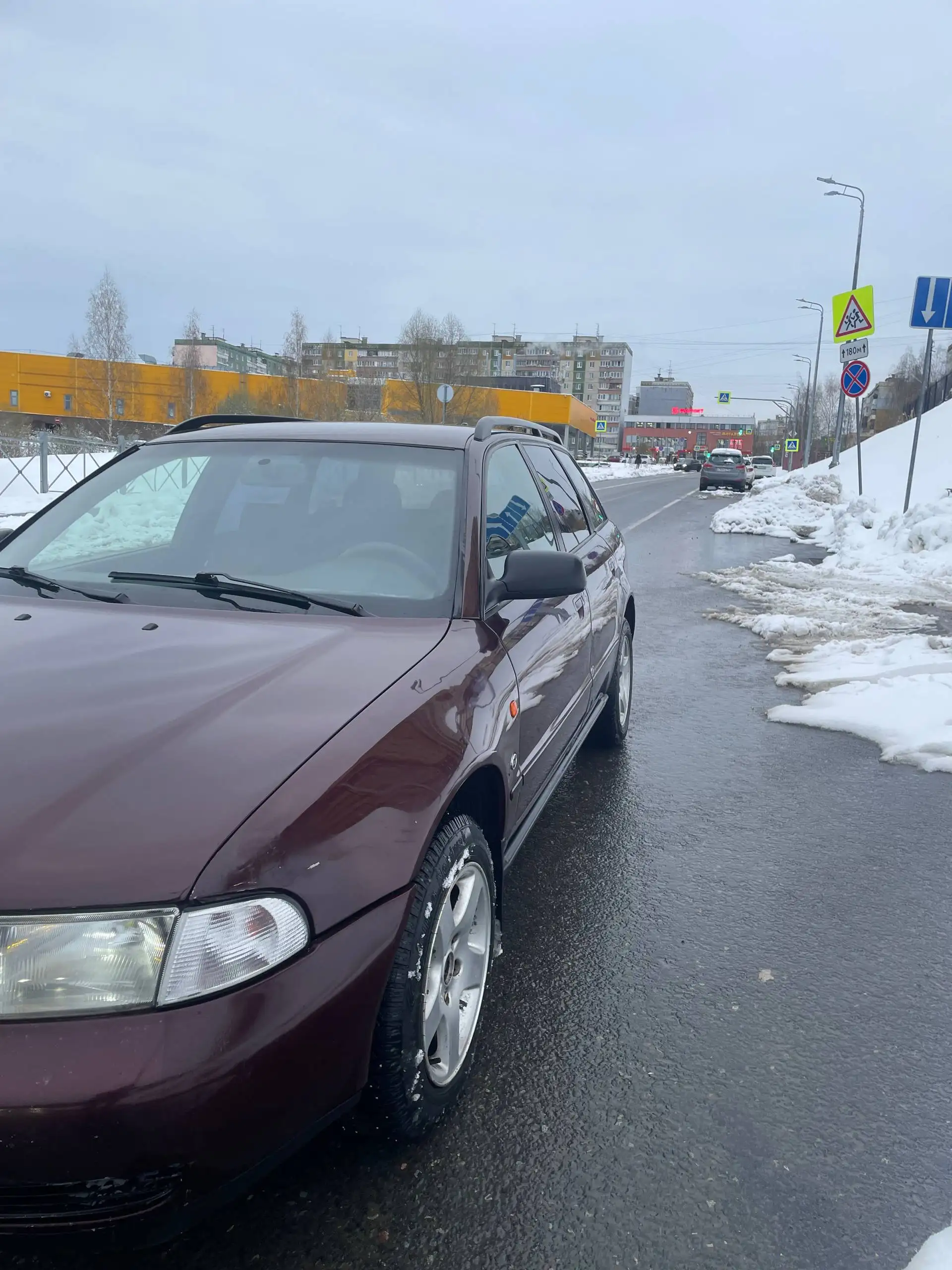 Audi A4 B5 1996 1.6 - Audi A4 B5 (Авто) в Нижний Новгород