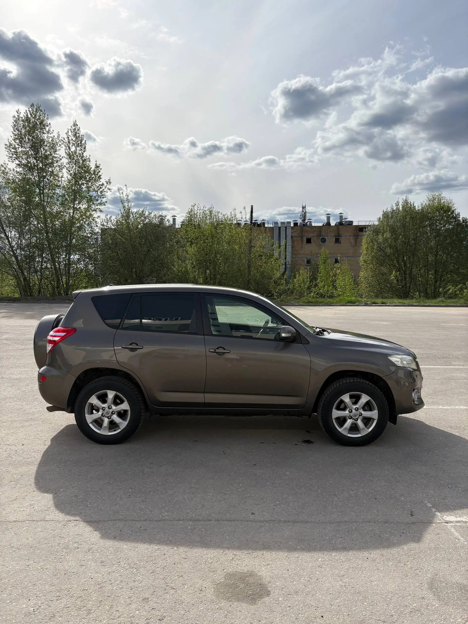 Продам Toyota Rav4 2010 года - Внедорожник (Авто) в Нижний Новгород