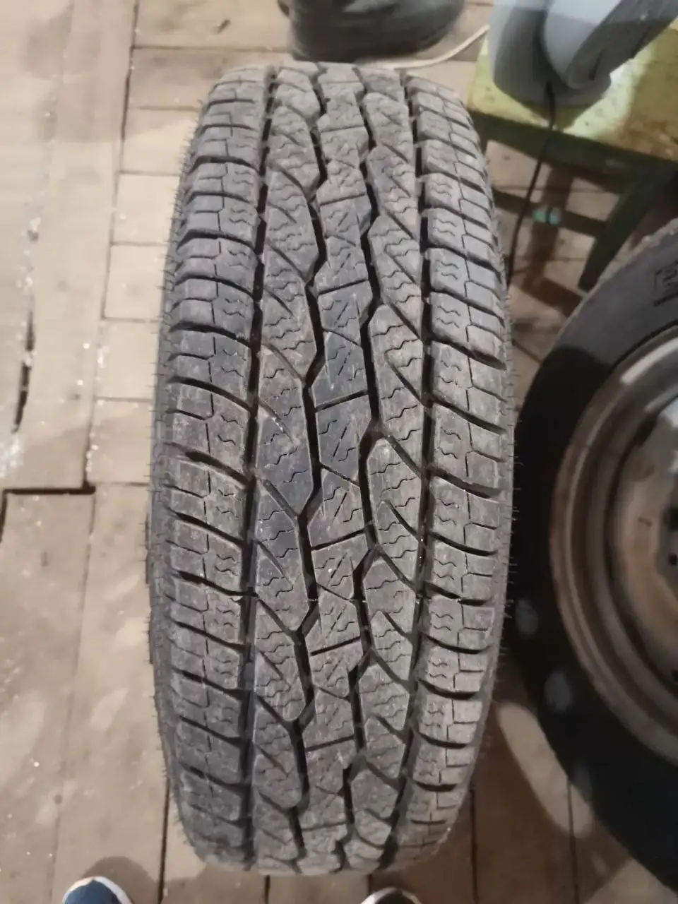 Продаю диски R15 с резиной BRAVO A/T MAXXIS 771 на Ниву - Шины и диски (Авто) в Нижний Новгород