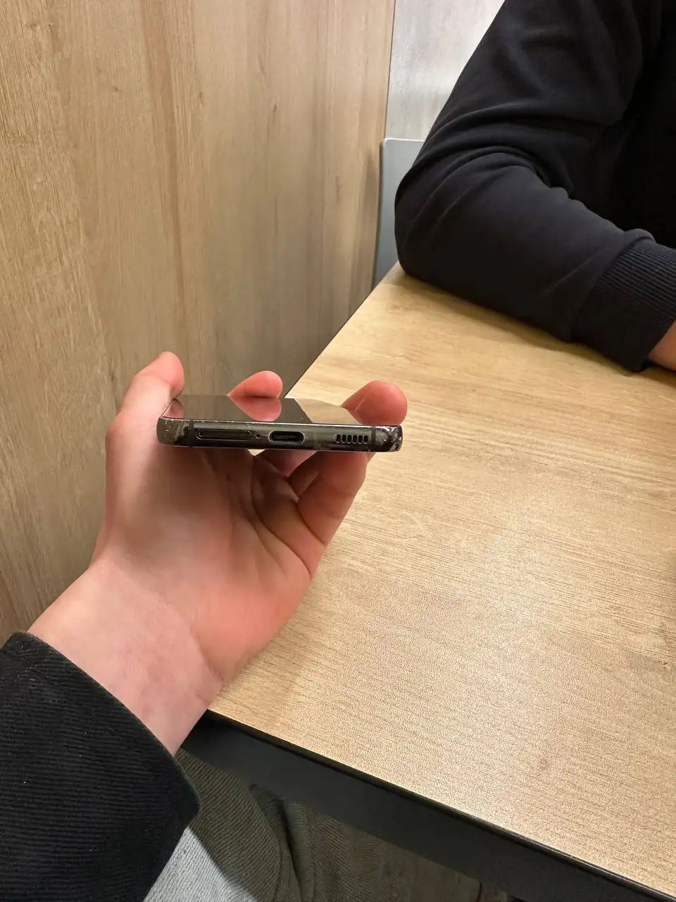 Samsung Galaxy S22 8/128 б/у - Авто в Нижний Новгород