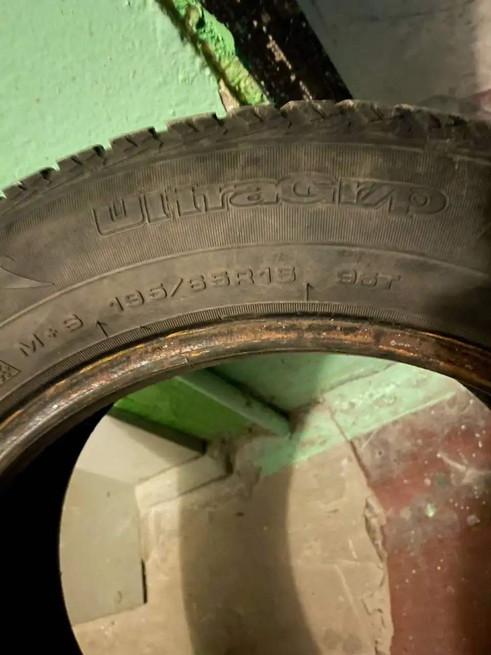 Продам липучку Гудиер УльтраГрип 195/65R15 - Шины (Авто) в Нижний Новгород