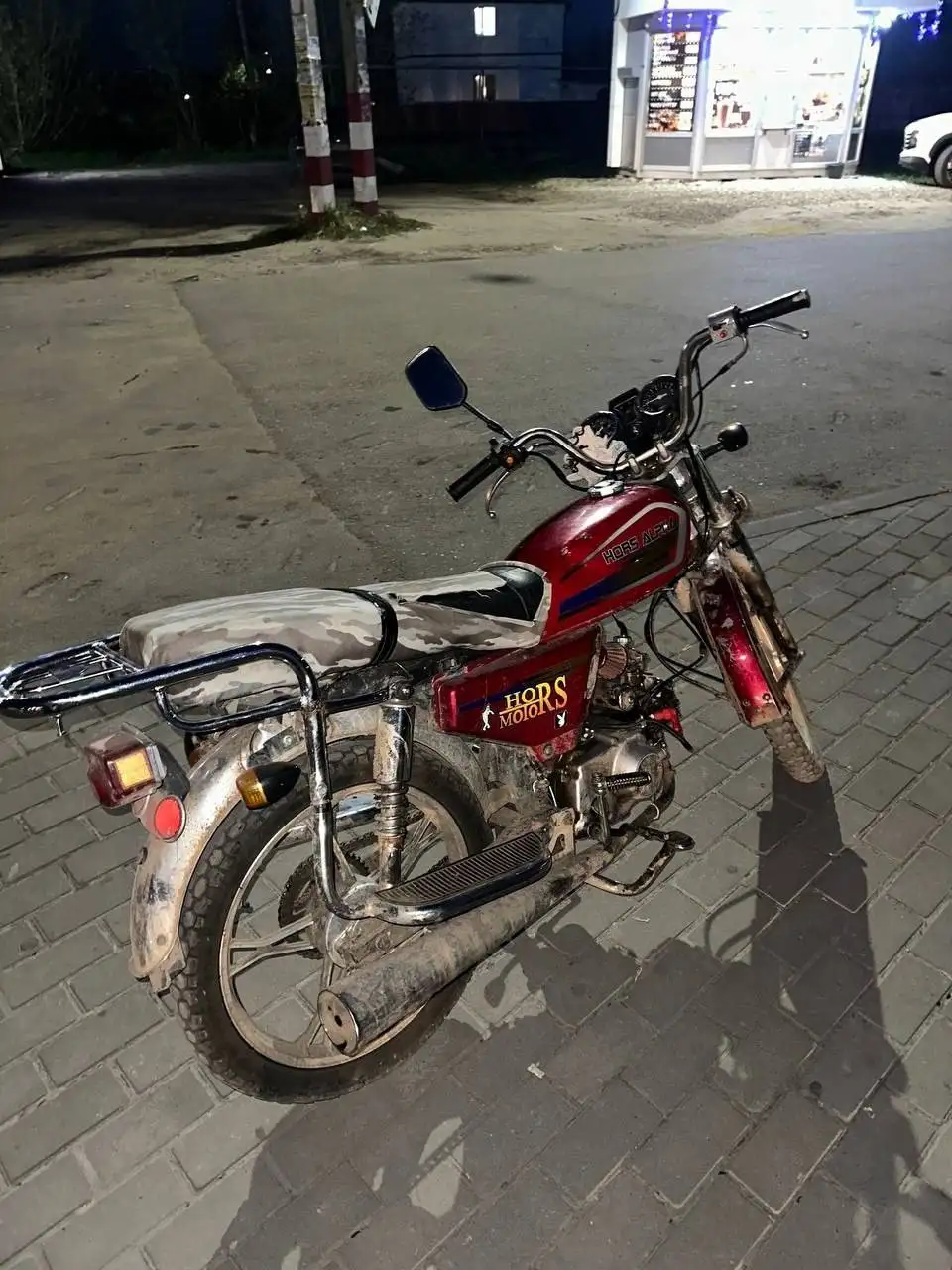 200 рублей торг, на ходу - Легковые автомобили (Авто) в Нижний Новгород