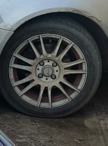 Обмен шин 15p на низком профиле - Автокресла, бустеры в Нижний Новгород
