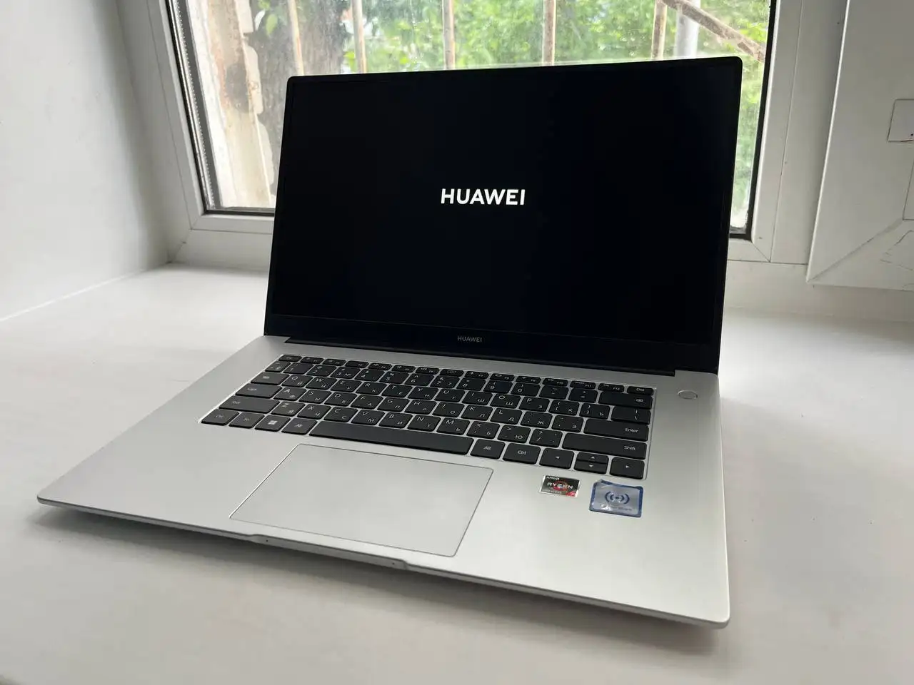 Продам мощный Huawei - Ноутбуки (Электроника) в Нижний Новгород
