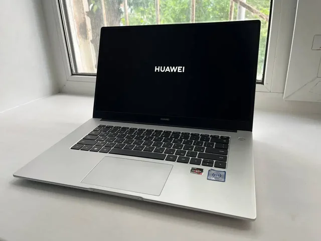 Продам мощный Huawei - Видеокарты в Нижний Новгород
