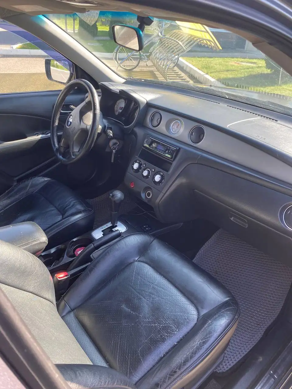 Mitsubishi Outlander 2004 - Легковые автомобили (Авто) в Нижний Новгород