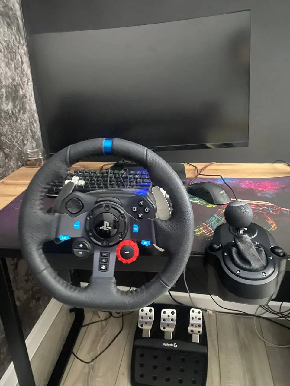 Продам игровой руль Logitech G29 - Игры и игровые приставки (Хобби и отдых) в Нижний Новгород
