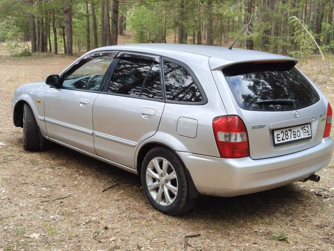 Мазда 323F 2001 - Авто в Дзержинск