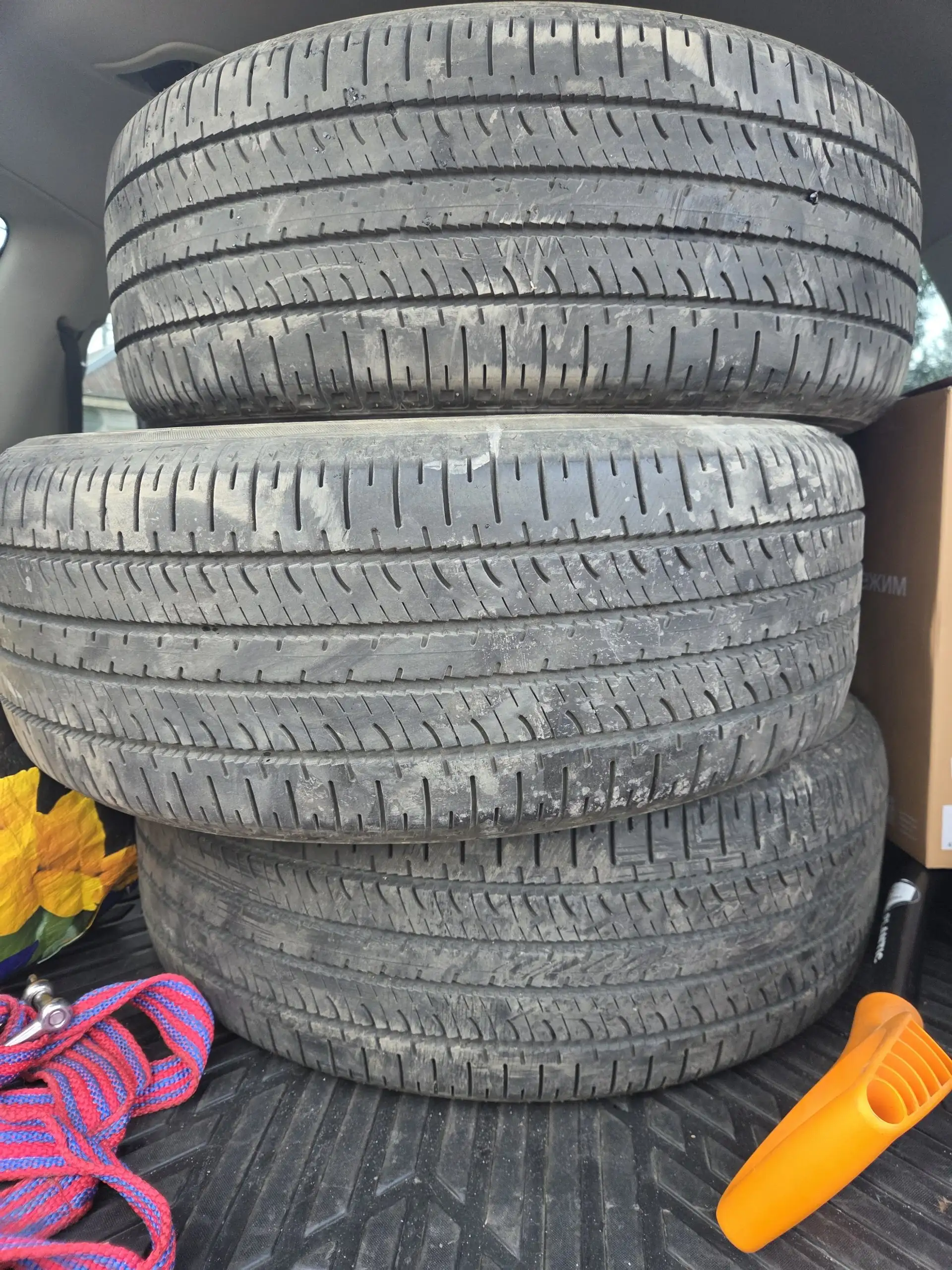 Продам резину 225/55/R18 комплект - Шины (Авто) в Нижний Новгород