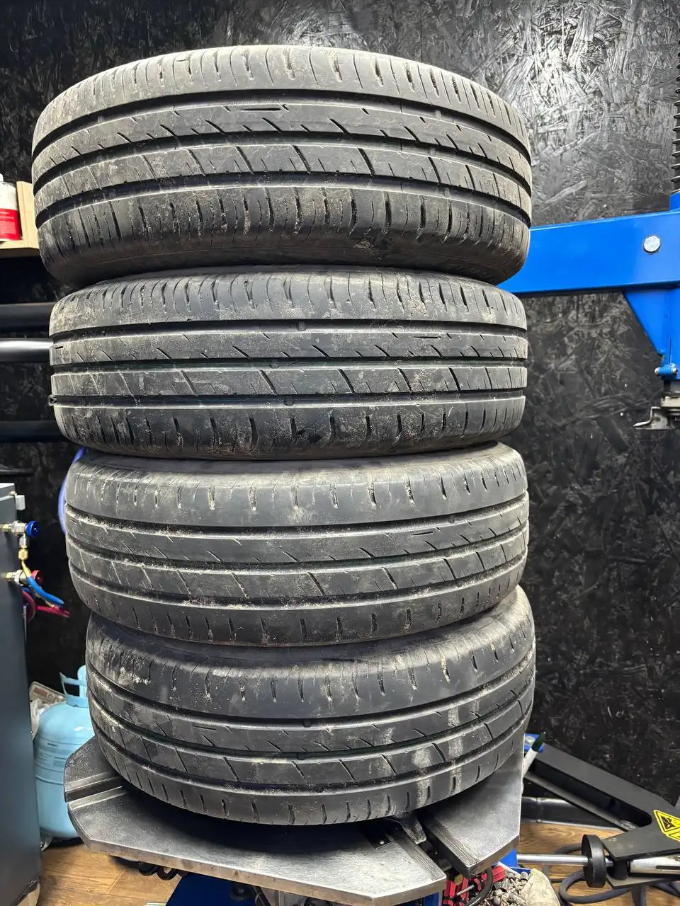 Шины 185/65 R15, комплект - Авто в Нижний Новгород