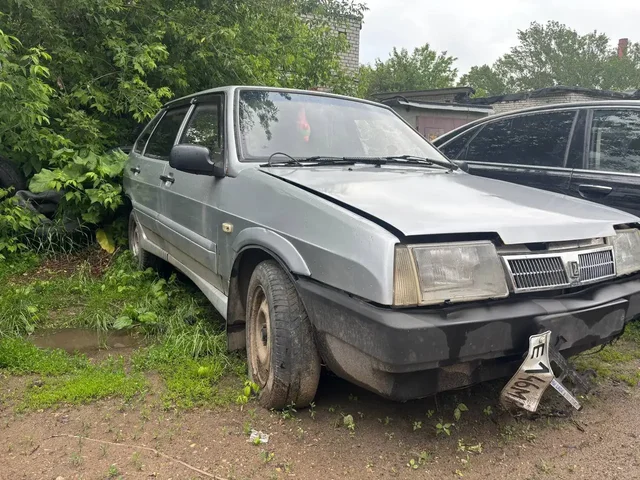 Разбор 2109 - двери, кпп, двигатель - Модели Mercedes-Benz в Нижний Новгород