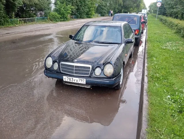 Mercedes W210 1997 г.в. на ходу - Автомобили (б/у) в Нижний Новгород