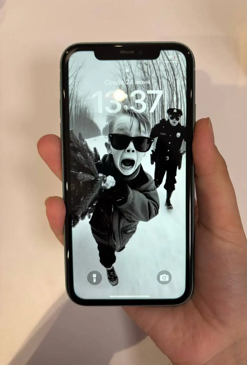 Продам IPhone 11 64GB - Смартфоны и телефоны (Электроника) в Нижний Новгород