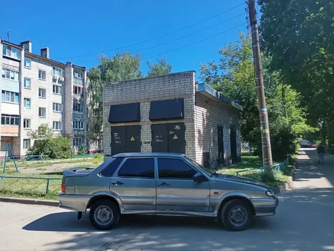 Lada 2115 2003 года, 5й год, техничка булочка, сел поехал - Грузовики и спецтехника в Нижний Новгород
