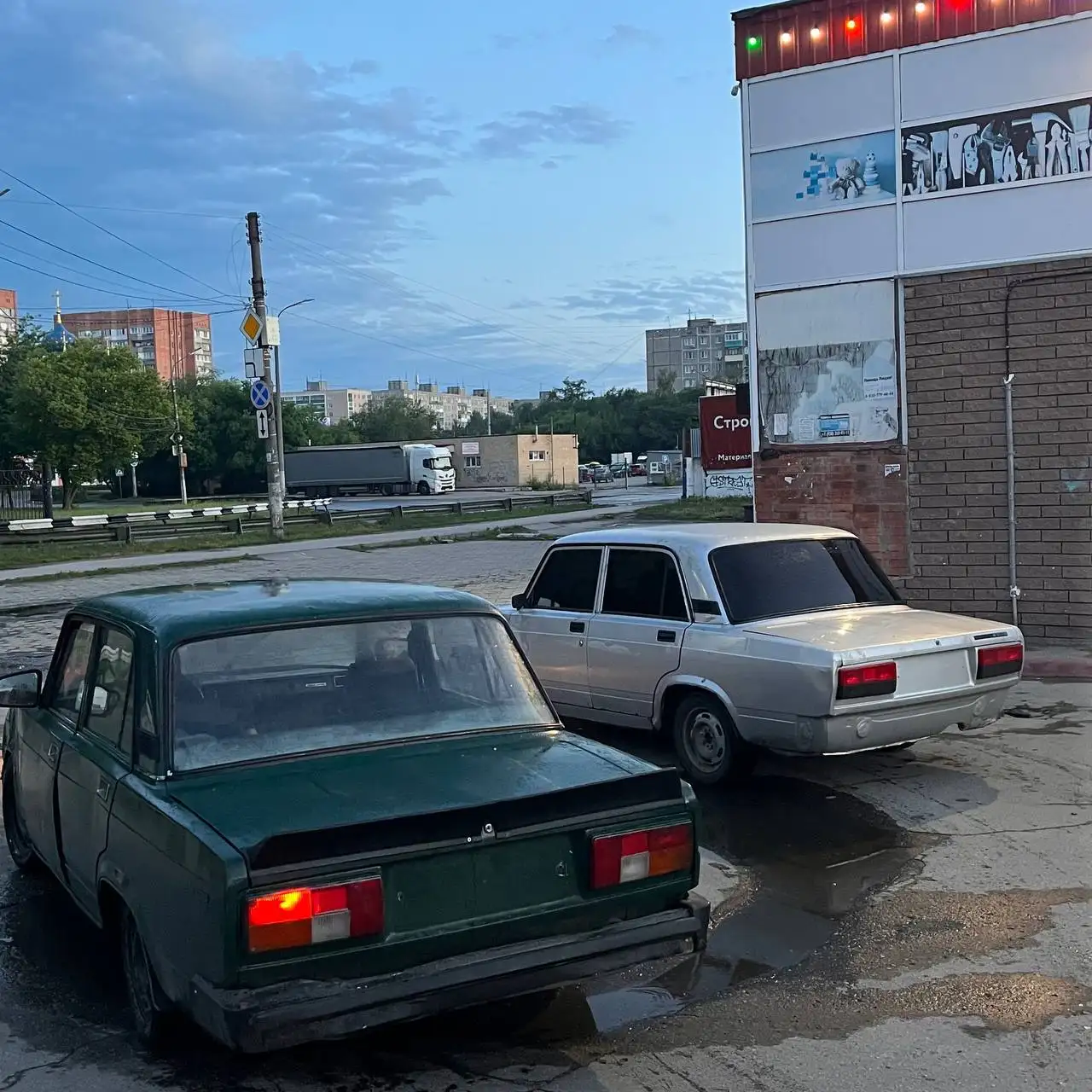 Продажа ВАЗ 2105 1998 года - Легковые автомобили (Авто) в Нижний Новгород