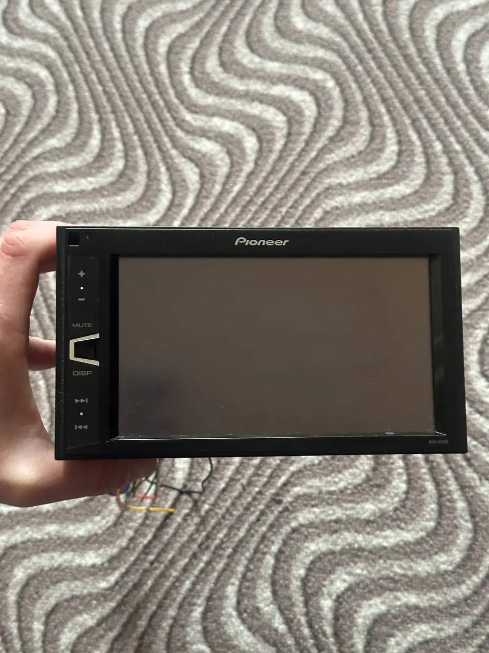 Продам магнитолу Pioneer MVH-AV190 - Автоэлектроника (Запчасти) в Нижний Новгород