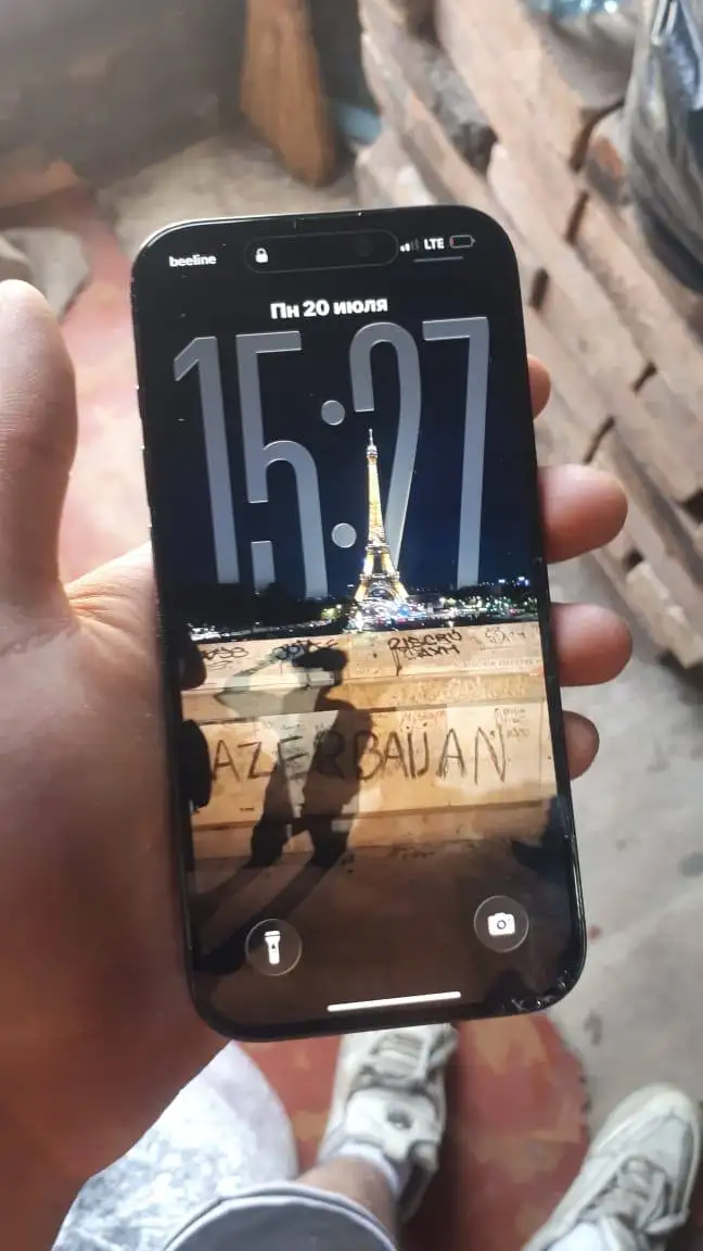 Продаю iPhone 15 Pro 256GB черный - Смартфоны (Электроника) в Неизвестно