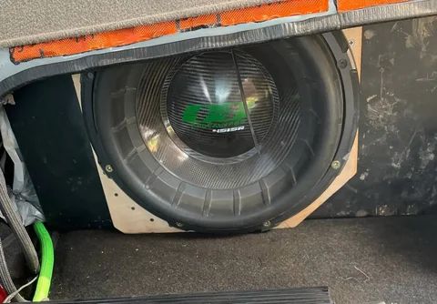 Продам саб 4515r - ВАЗ 2114 в Нижний Новгород