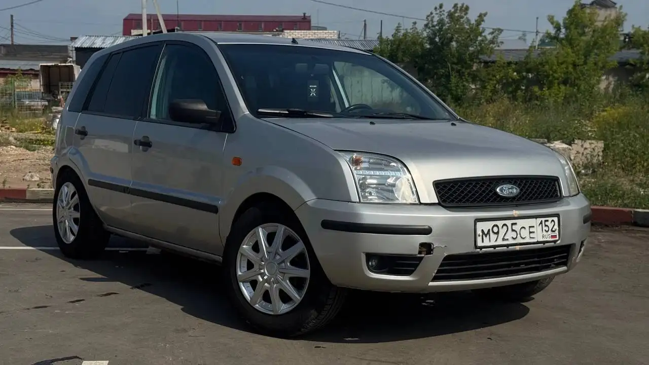 Ford Fusion 2005 - Легковые автомобили (Авто) в Дзержинск