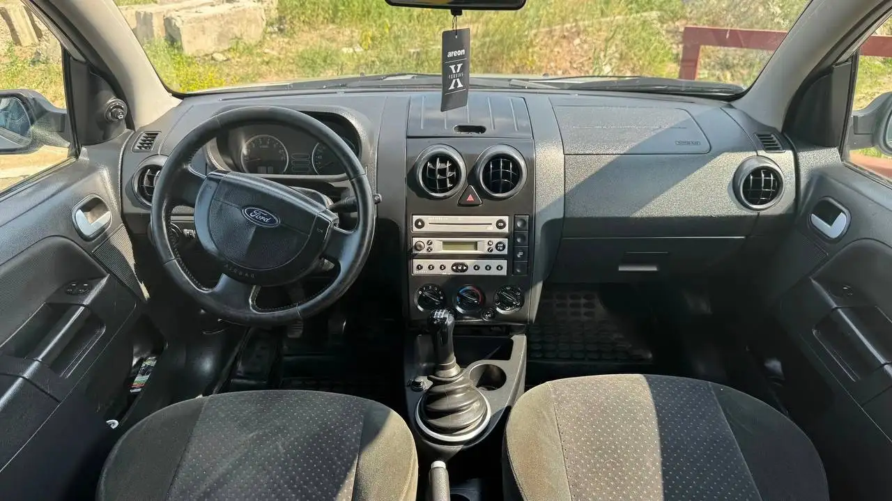 Ford Fusion 2005 - Легковые автомобили (Авто) в Дзержинск