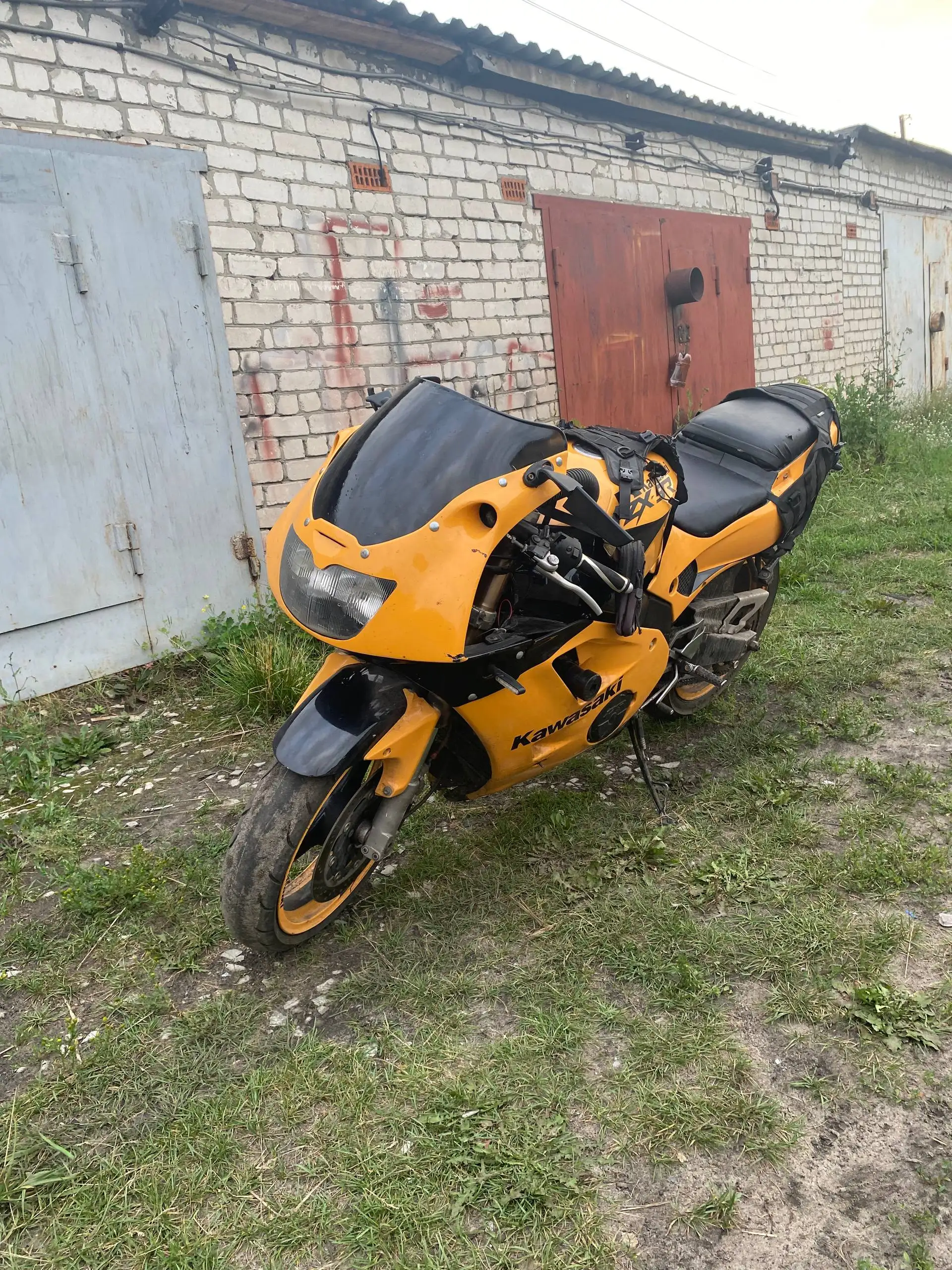 Kawasaki ZXR 400 с документами - Мотоциклы (Авто) в Нижний Новгород