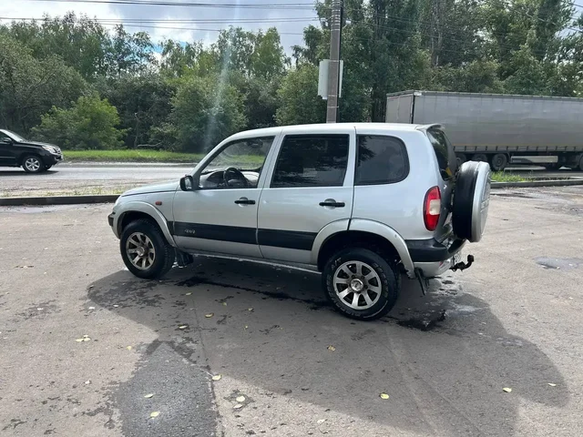 Продам Шевроле Нива 2004 - Автомобили легковые в Нижний Новгород