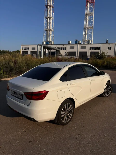 Продажа автомобиля - Мопеды и скутеры в Неизвестно