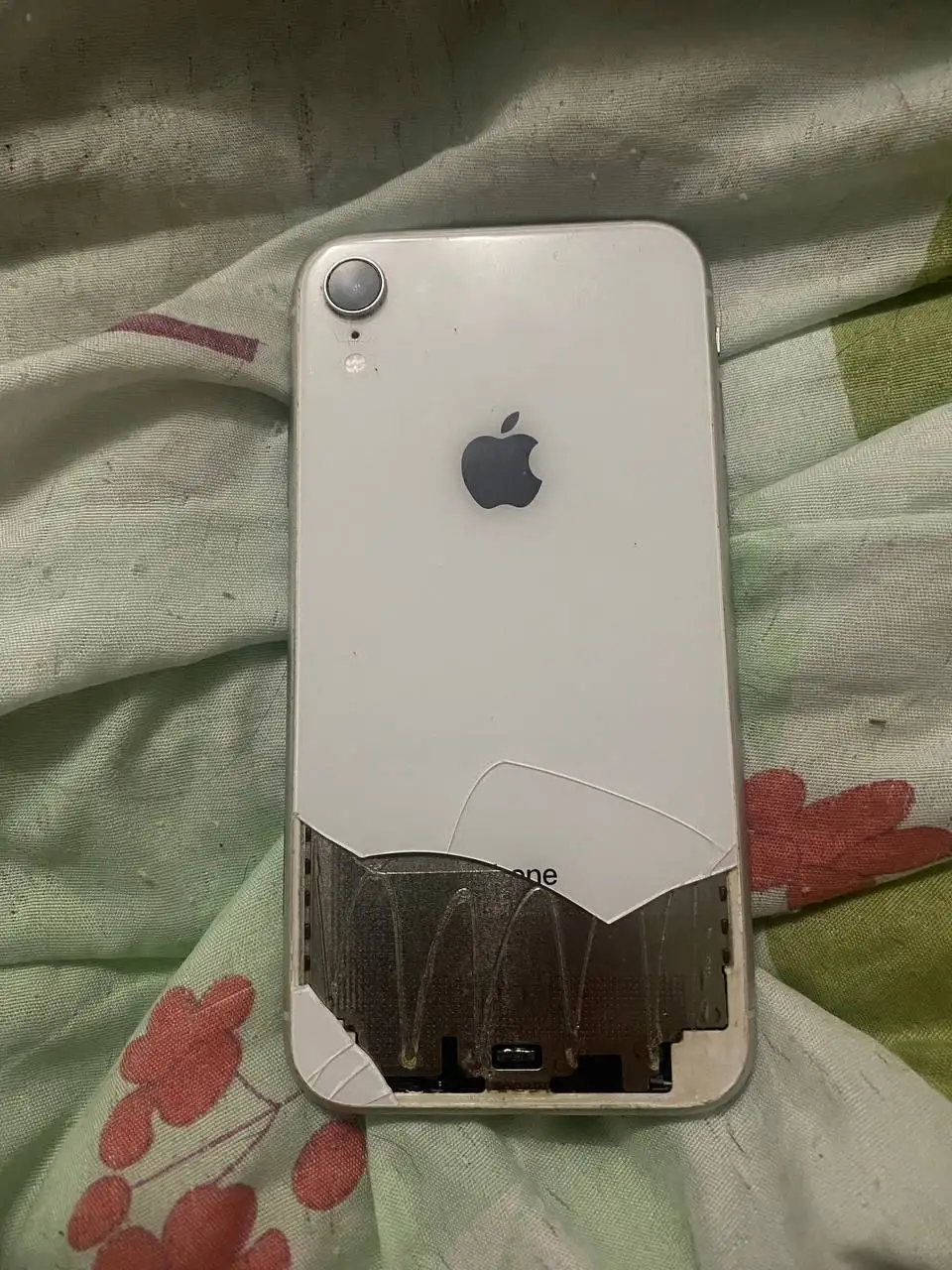 Продам обменяю iPhone XR 128GB - Телефоны (Электроника) в Нижний Новгород