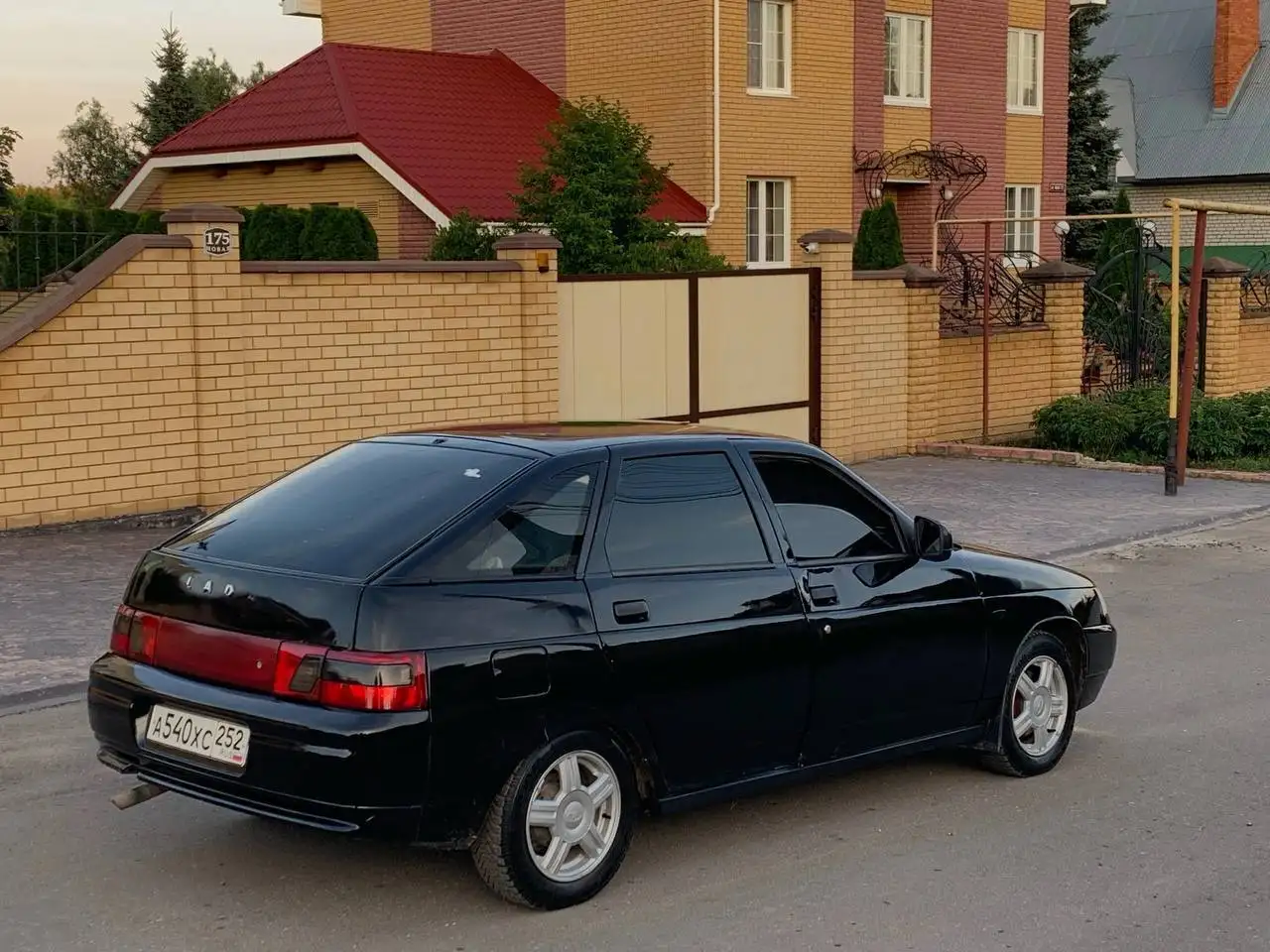 ВАЗ 2112 2003 года - ВАЗ (Авто) в Нижний Новгород