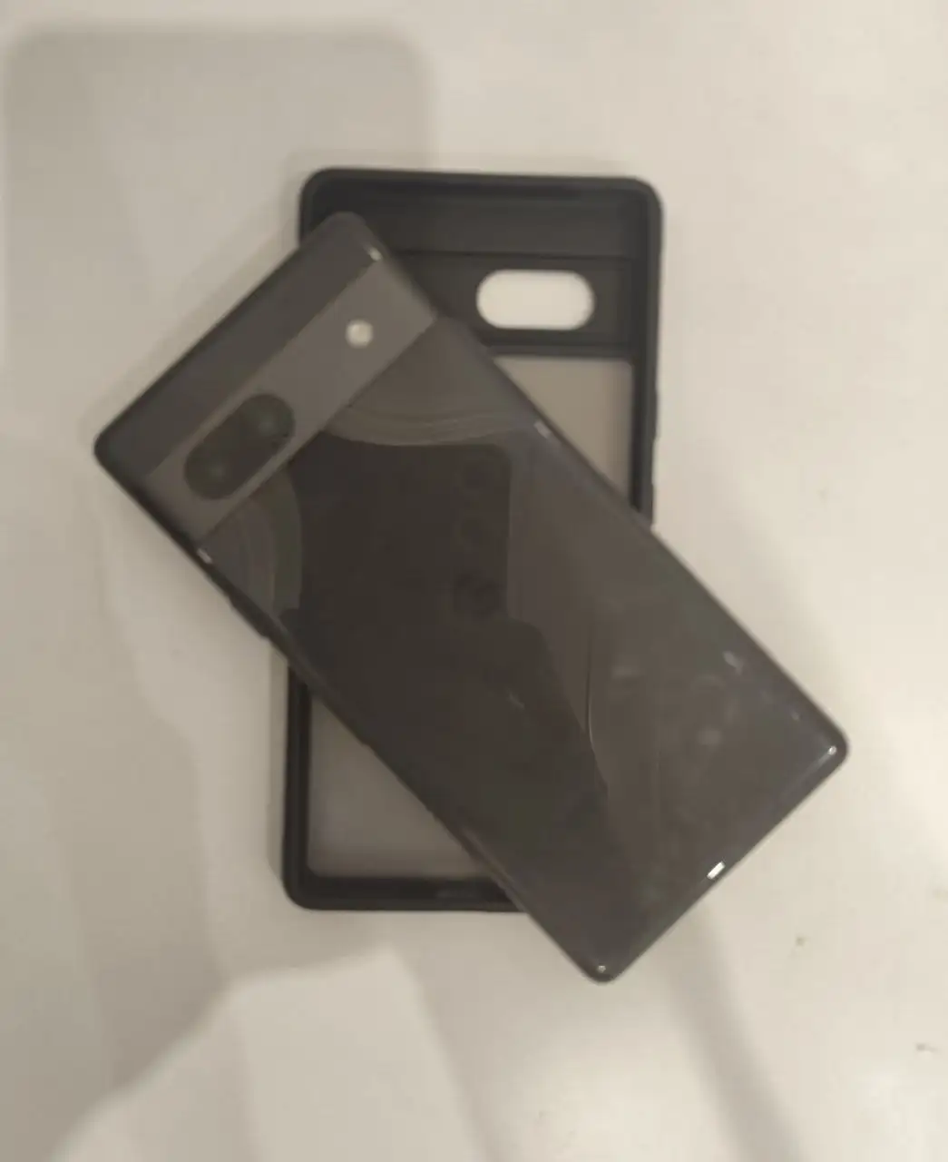 Pixel 7a в отличном состоянии с аксессуарами - Смартфоны и телефоны (Электроника) в Нижний Новгород