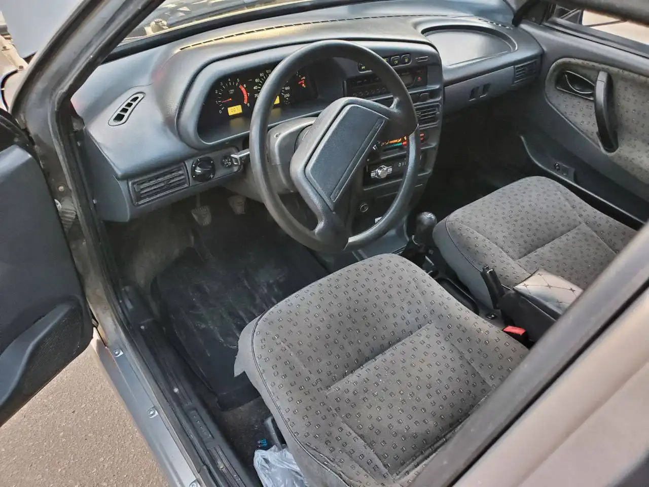 Продажа автомобиля ВАЗ 2114 2008 года