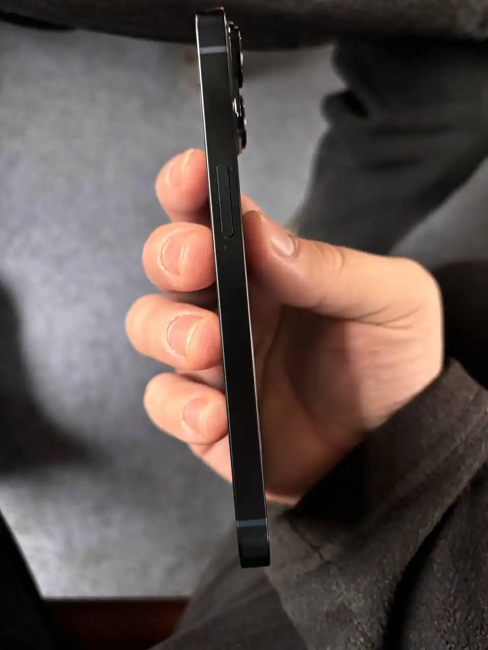 Продам айфон 14 на 128 гб