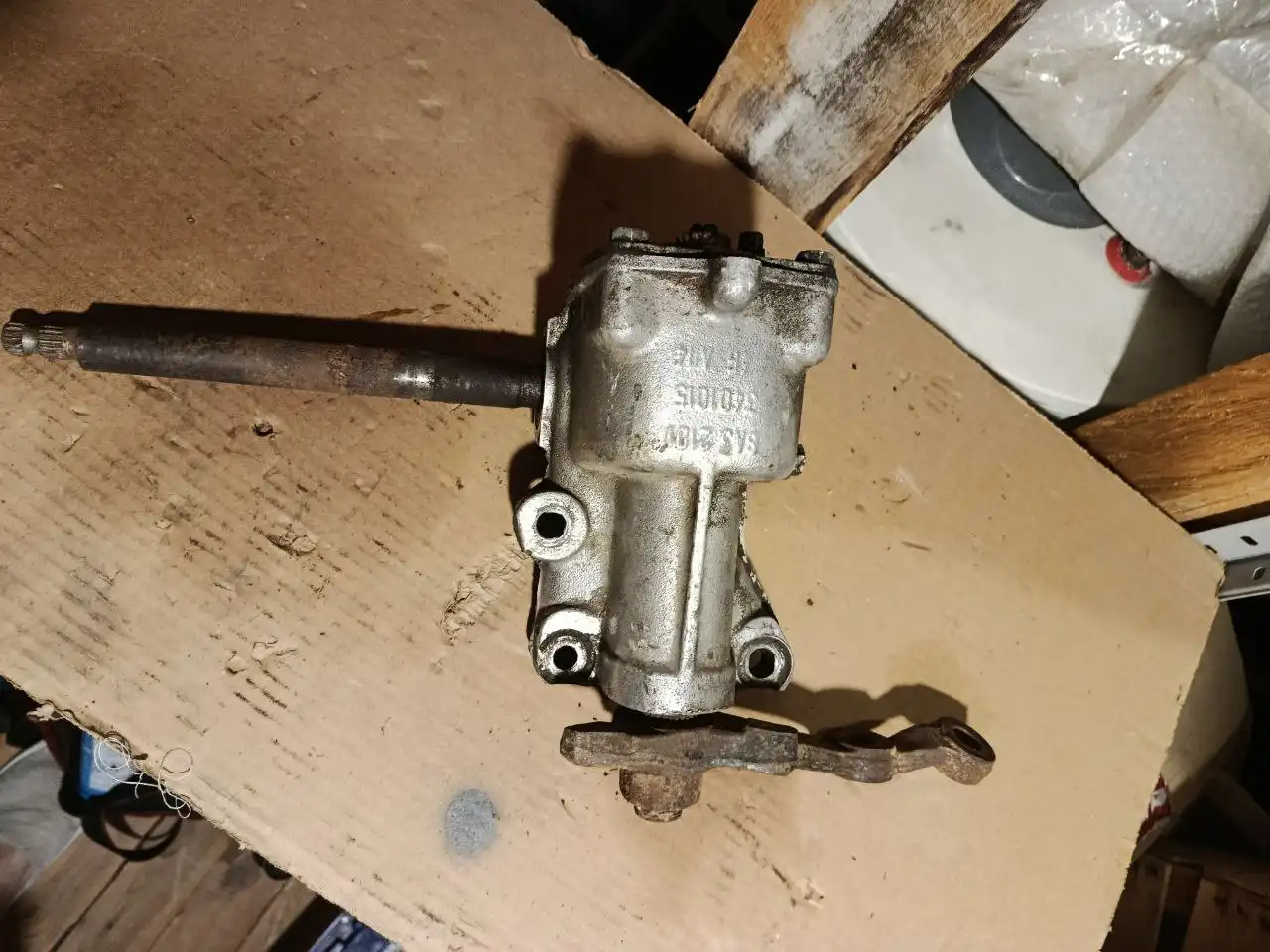 Продажа автозапчастей для Нивы и классики