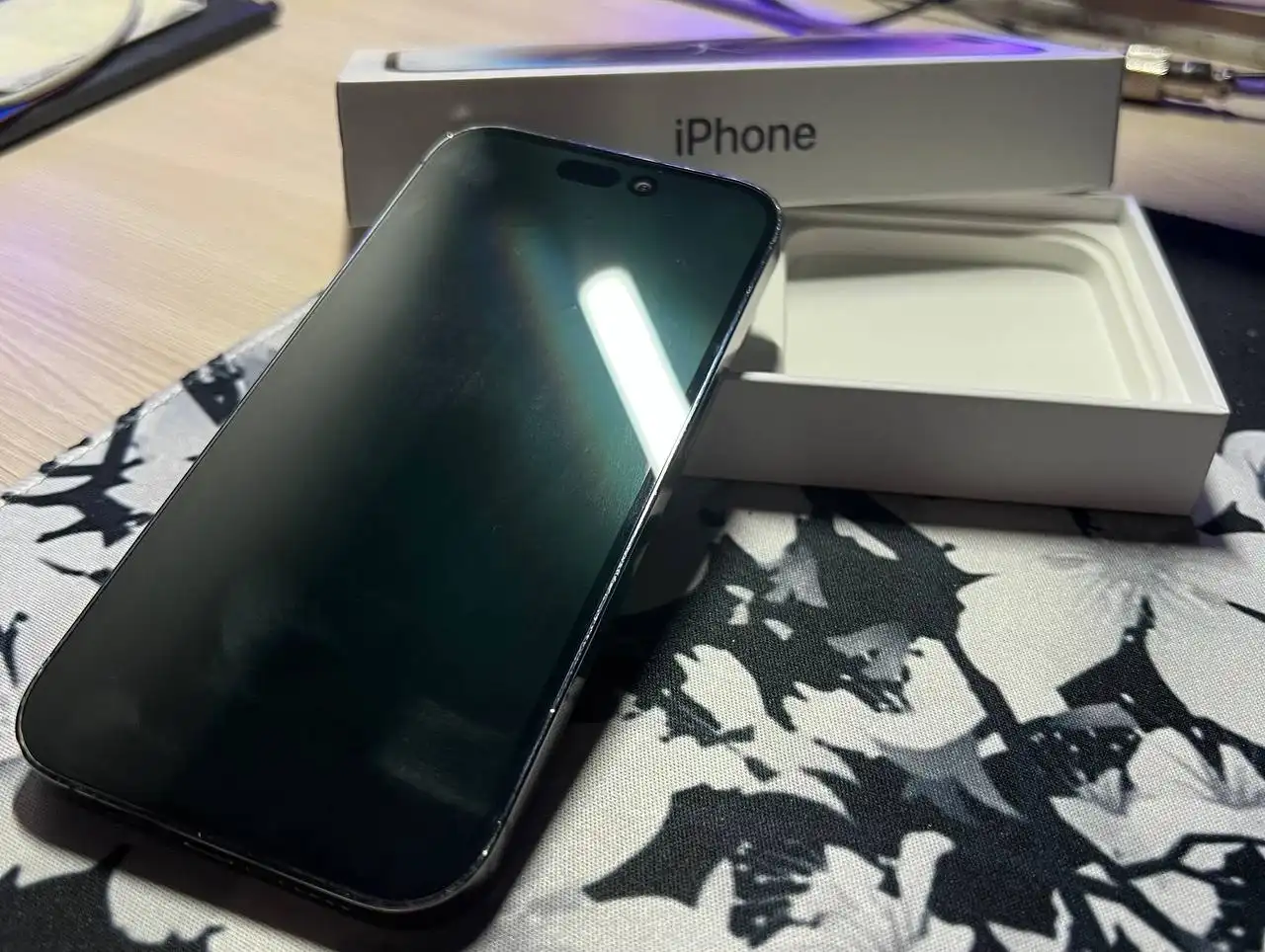 Продам iPhone 14 Pro 128 ГБ