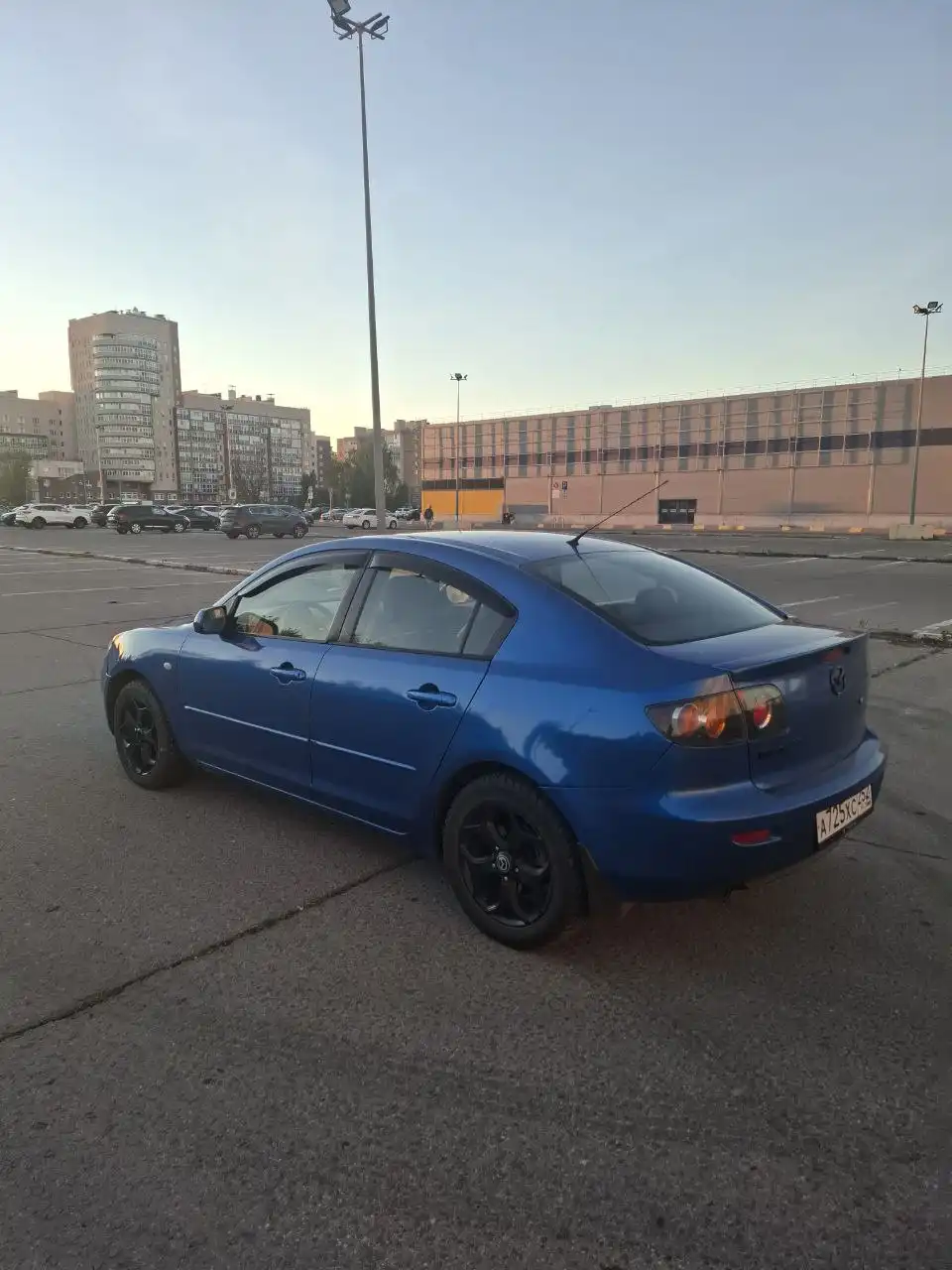 Продажа Mazda 3 1.6 механика 2005 года