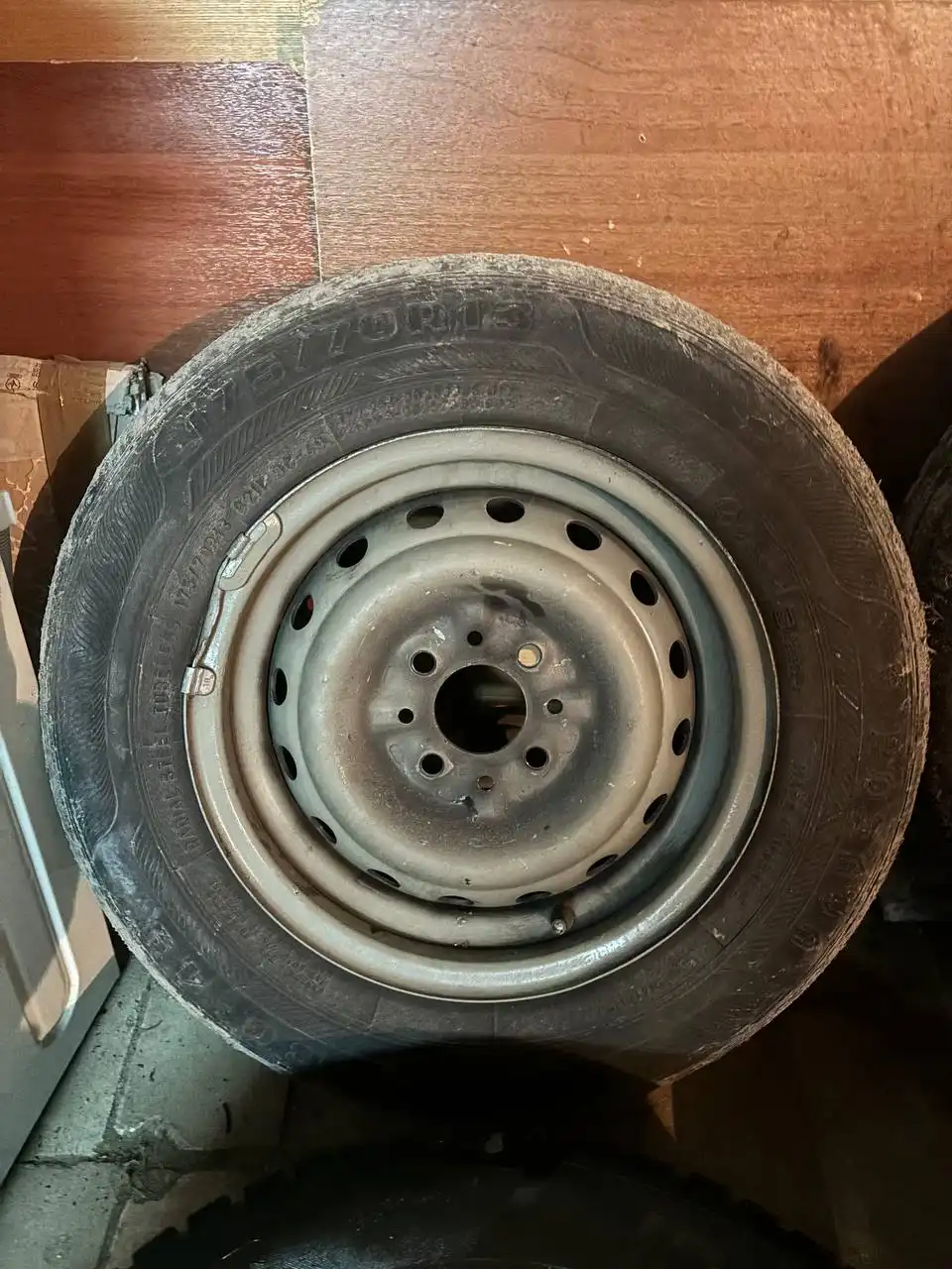 Продажа шин R13 лето на штампах и зимние баллоны