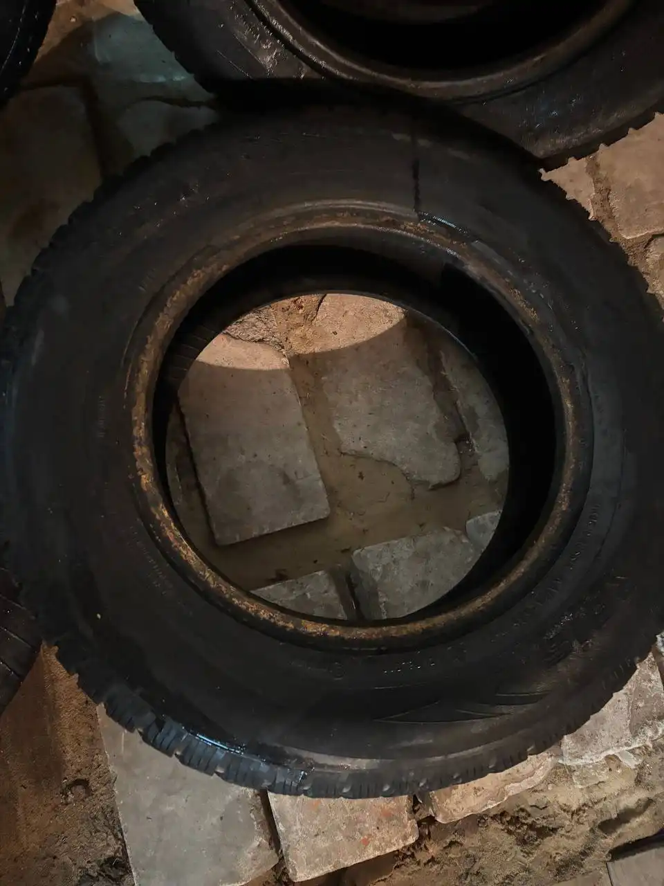 Продажа шин R13 лето на штампах и зимние баллоны