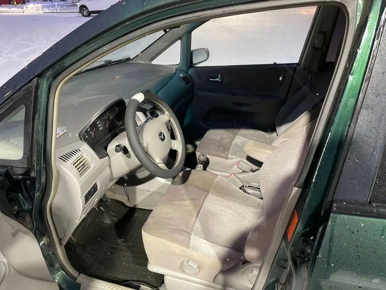 Продажа Mazda Premacy 2000 года в Дзержинске